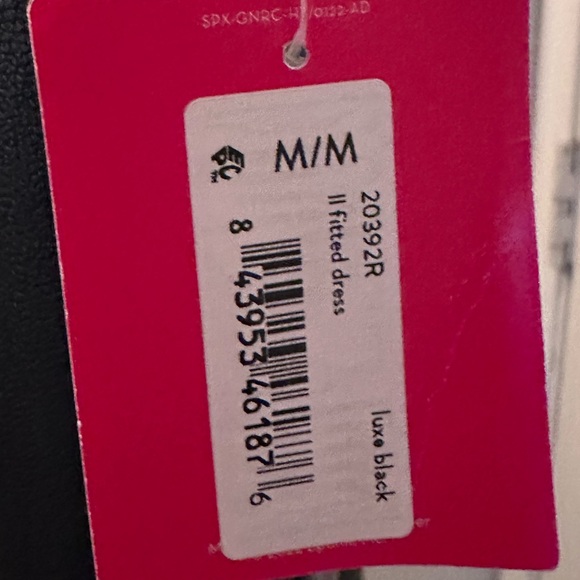 SPANX Faux Leather Sheath Dress ⭐️NWT⭐️ Medium - Picture 5 of 9